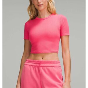 Women Lululemon Hold Tight Straight-Hem Cropped T-Shirt Glaze Pink Size 4